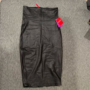SPANX Pencil Skirt - Black
